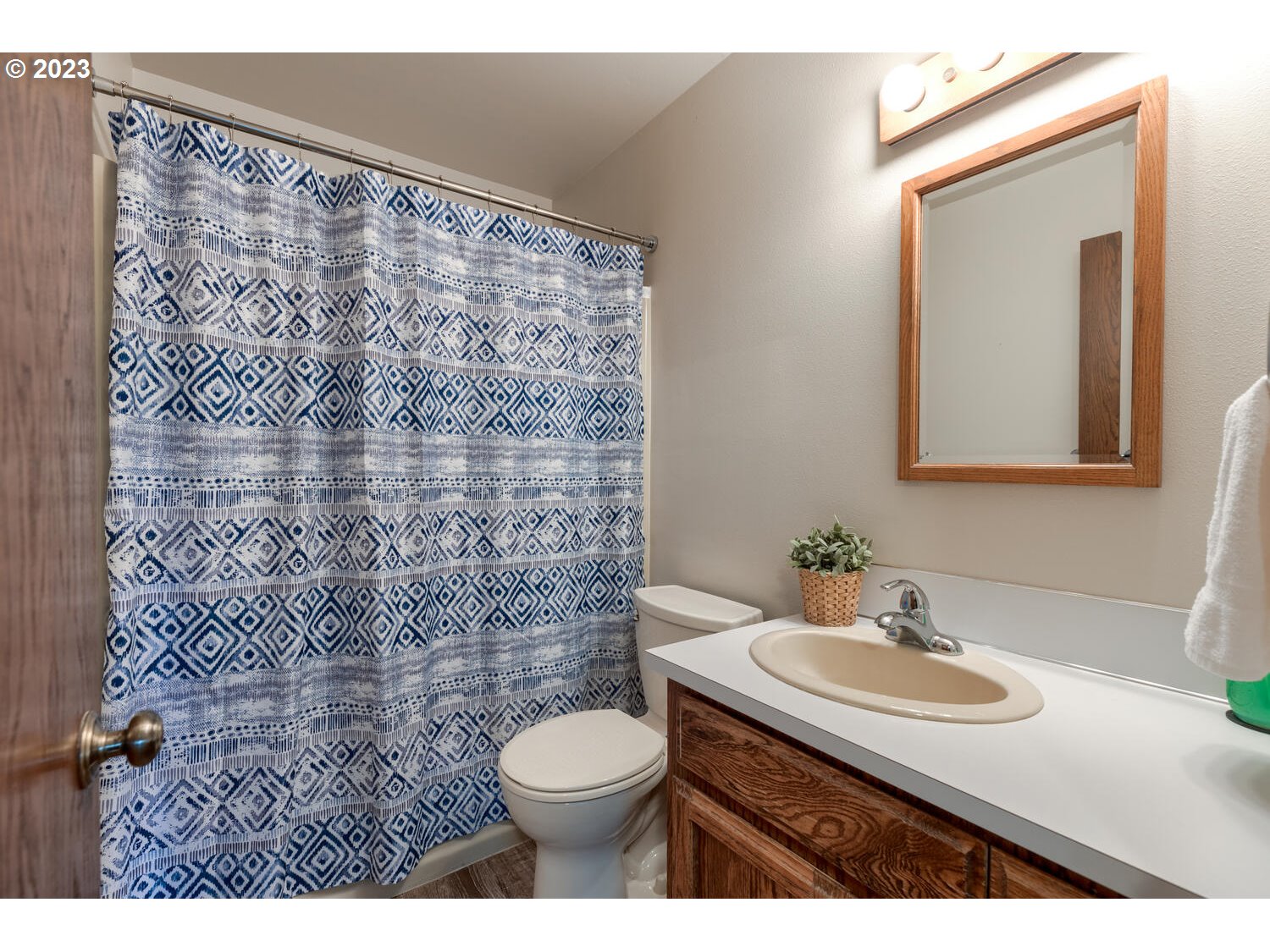 33900 South Wilhoit Road Molalla, OR 97038 - Photo 22 of 31 Family Room