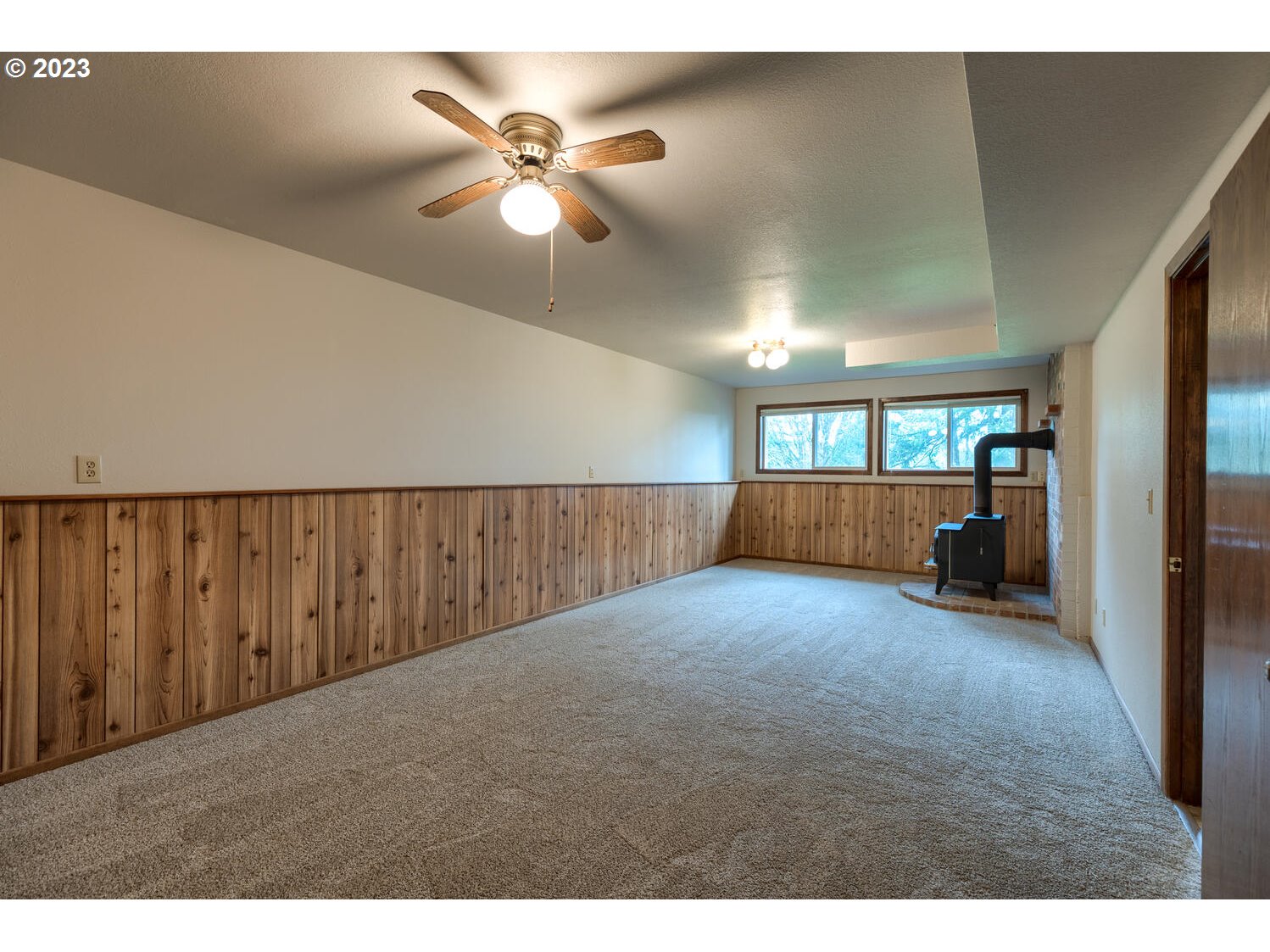 33900 South Wilhoit Road Molalla, OR 97038 - Photo 23 of 31 Family Room
