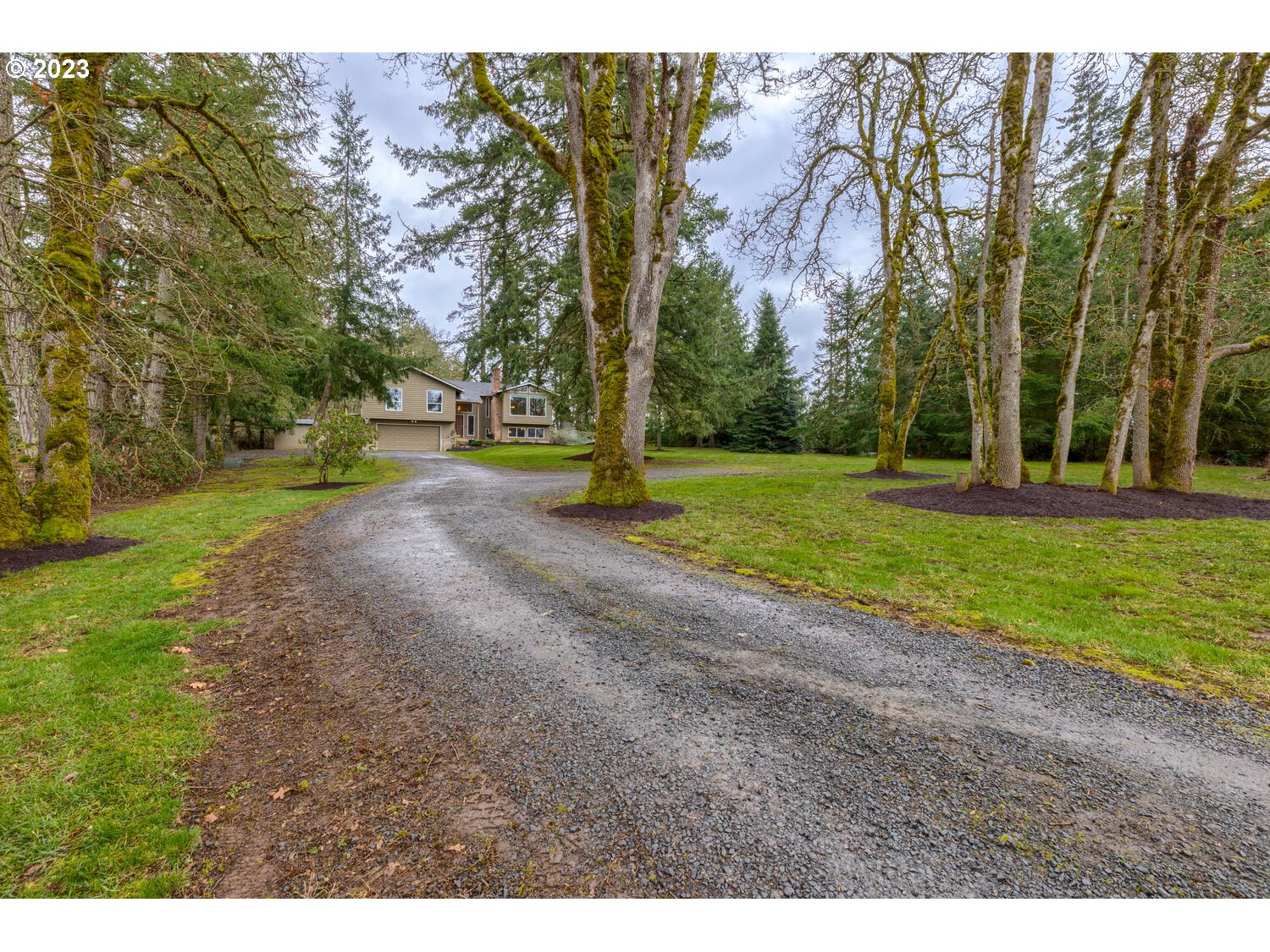 33900 South Wilhoit Road Molalla, OR 97038 - Photo 3 of 31 Gallery Image 3