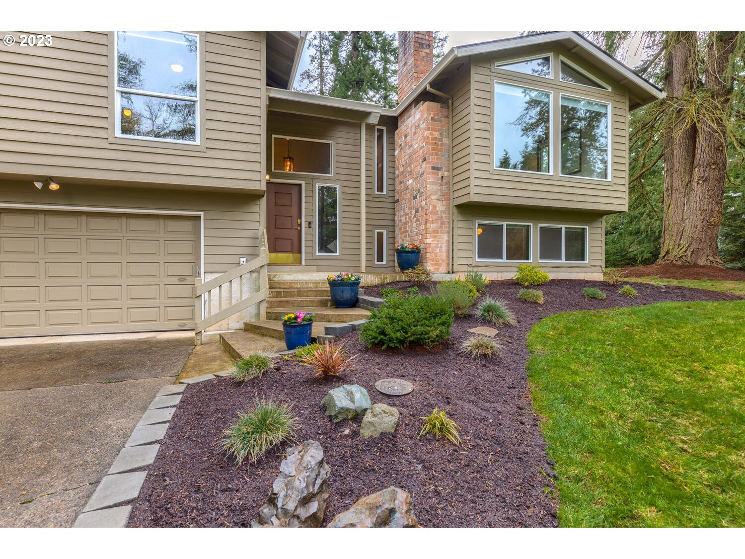 33900 South Wilhoit Road Molalla, OR 97038 - Photo 7 of 31 Entrance/Foyer