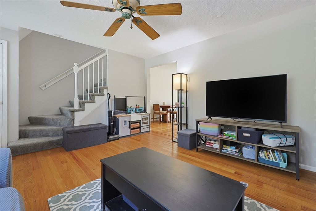 75 Sandy Pond Road, Unit 40 Ayer, MA 01432 - Photo 4 of 28