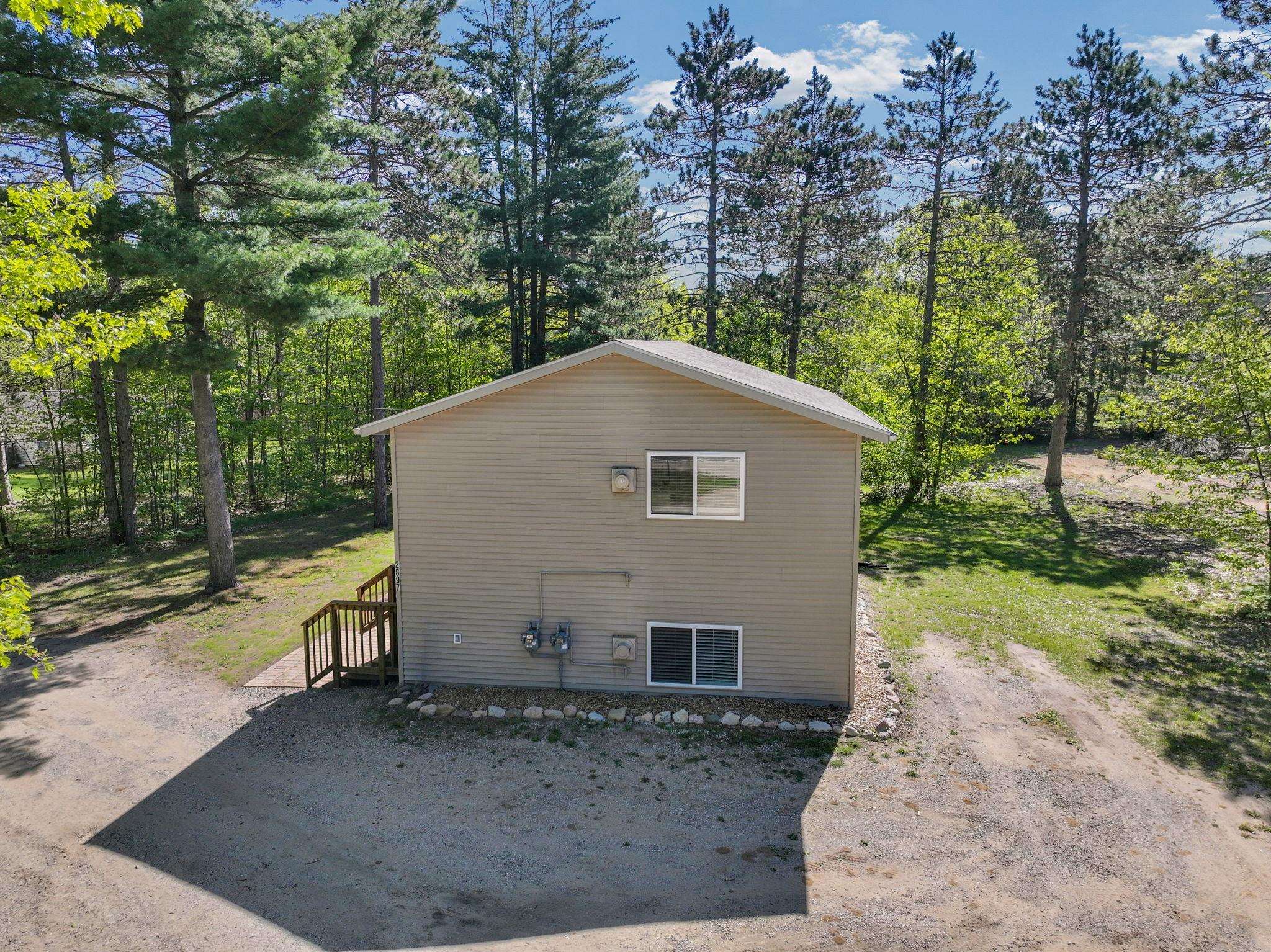 2897 South 39 Road Cadillac, MI 49601 - Photo 30 of 37