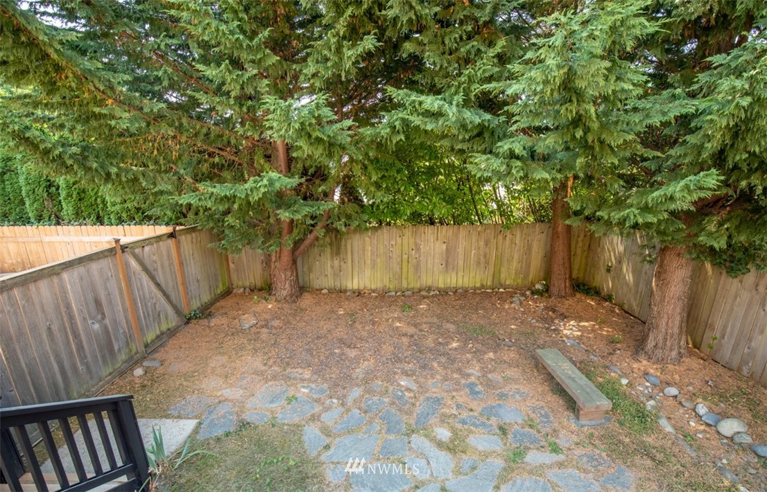1973 Sheridan Road Bremerton, WA 98310 - Photo 11 of 26 Gallery Image 11