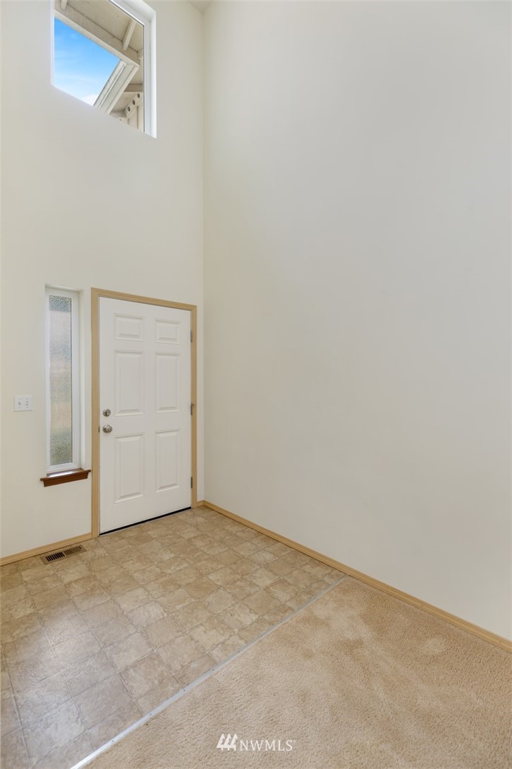 1973 Sheridan Road Bremerton, WA 98310 - Photo 14 of 26 Gallery Image 14