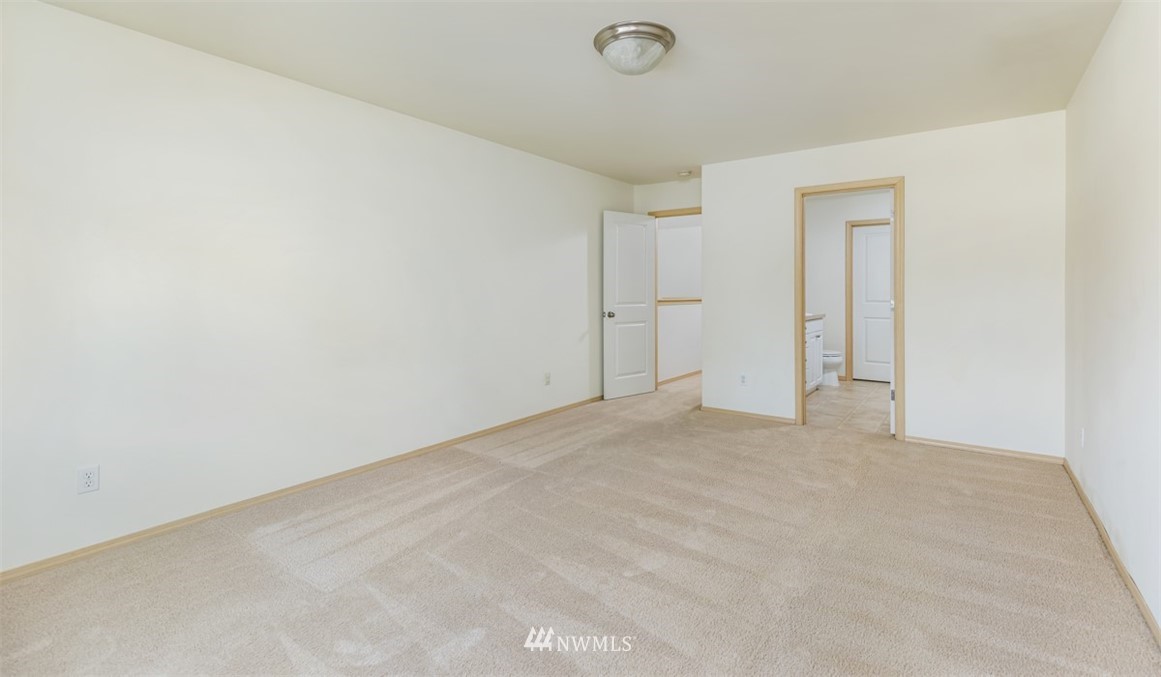 1973 Sheridan Road Bremerton, WA 98310 - Photo 21 of 26 Gallery Image 21