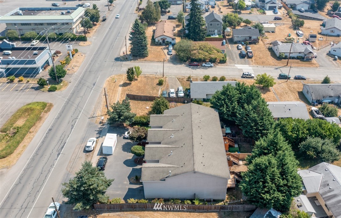 1973 Sheridan Road Bremerton, WA 98310 - Photo 5 of 26 Gallery Image 5