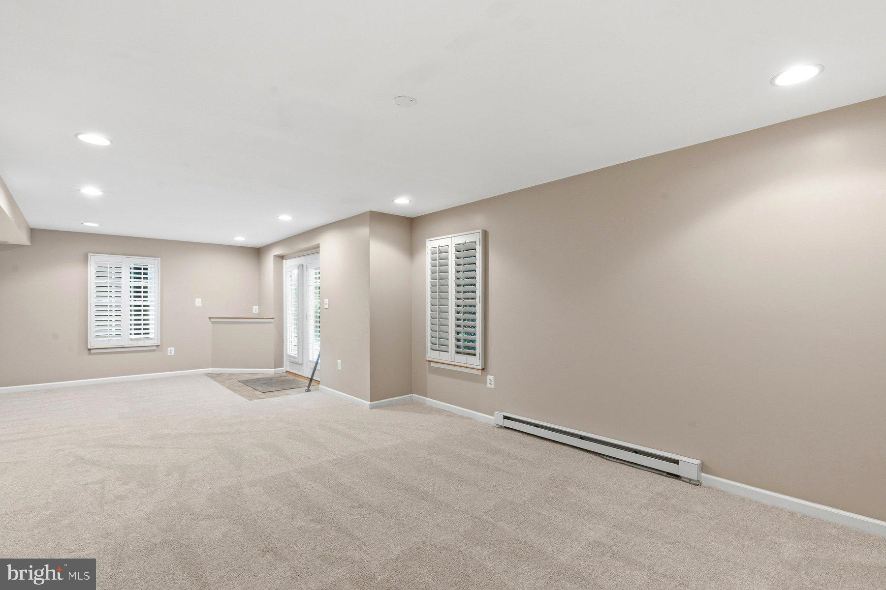 184 Hickory Point Road Pasadena, MD 21122 - Photo 46 of 57