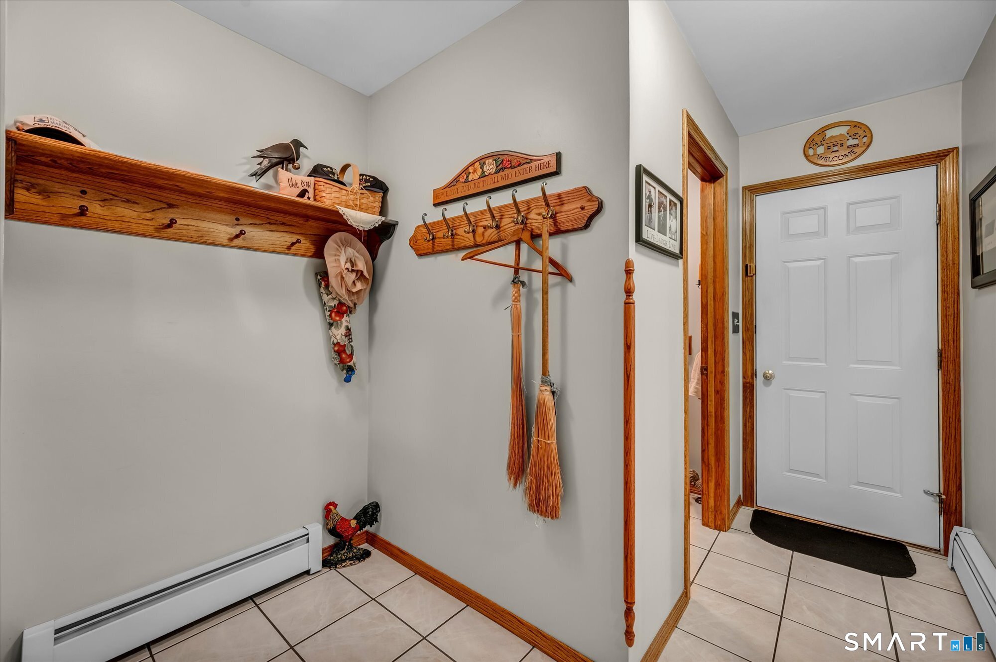 65 R Hanover Street Wallingford, CT 06492 - Photo 13 of 37 Mudd room entrance from garage.