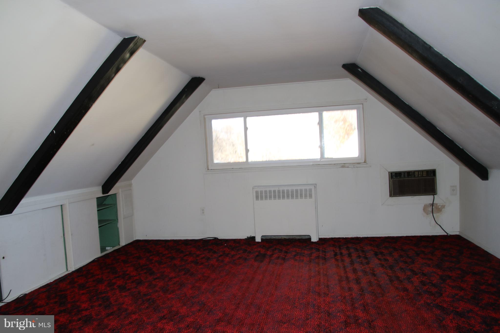 8 Jollybrook Road Levittown, PA 19056 - Photo 9 of 14 Gallery Image 9