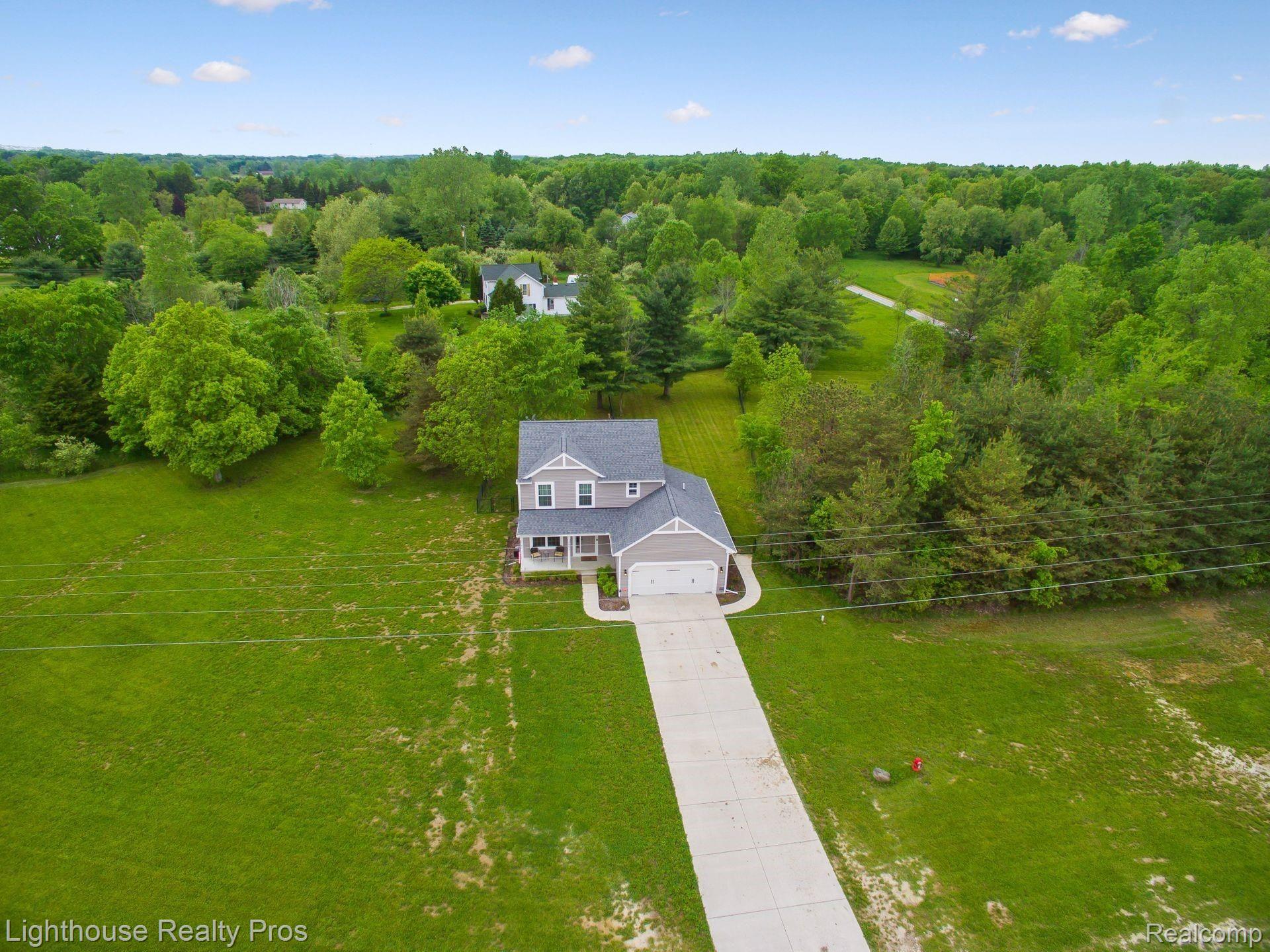 2897 Fisher Road Howell, MI 48855 - Photo 3 of 37 Plenty of room to roam