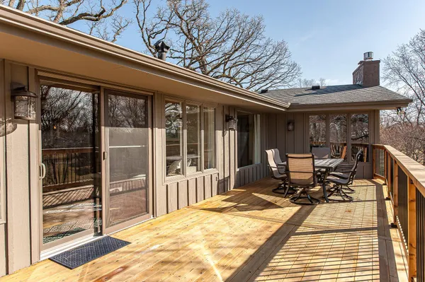 $632,500 | 701 4th Street Southwest, Austin, MN 55912