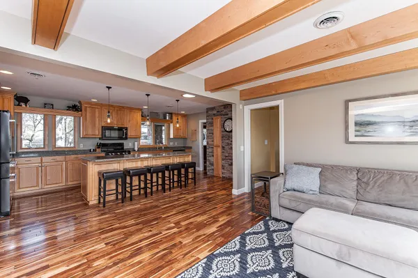 $632,500 | 701 4th Street Southwest, Austin, MN 55912