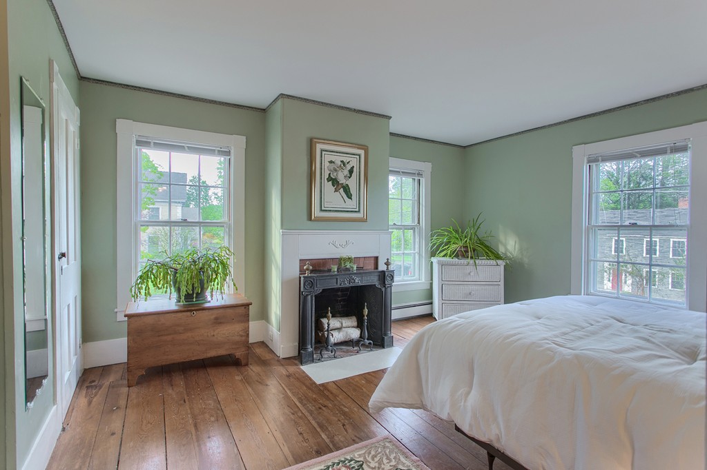 25 Boston Road Westford, MA 01886 - Photo 8 of 30 Gallery Image 8