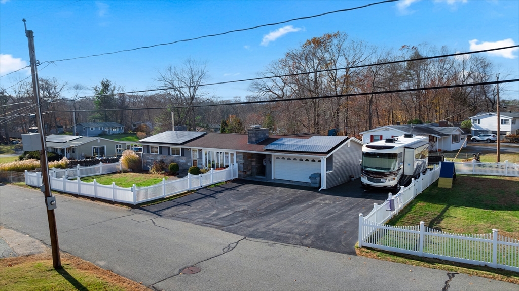 2 Crestwood Road Leicester, MA 01524 - Photo 1 of 33 Gallery Image 1
