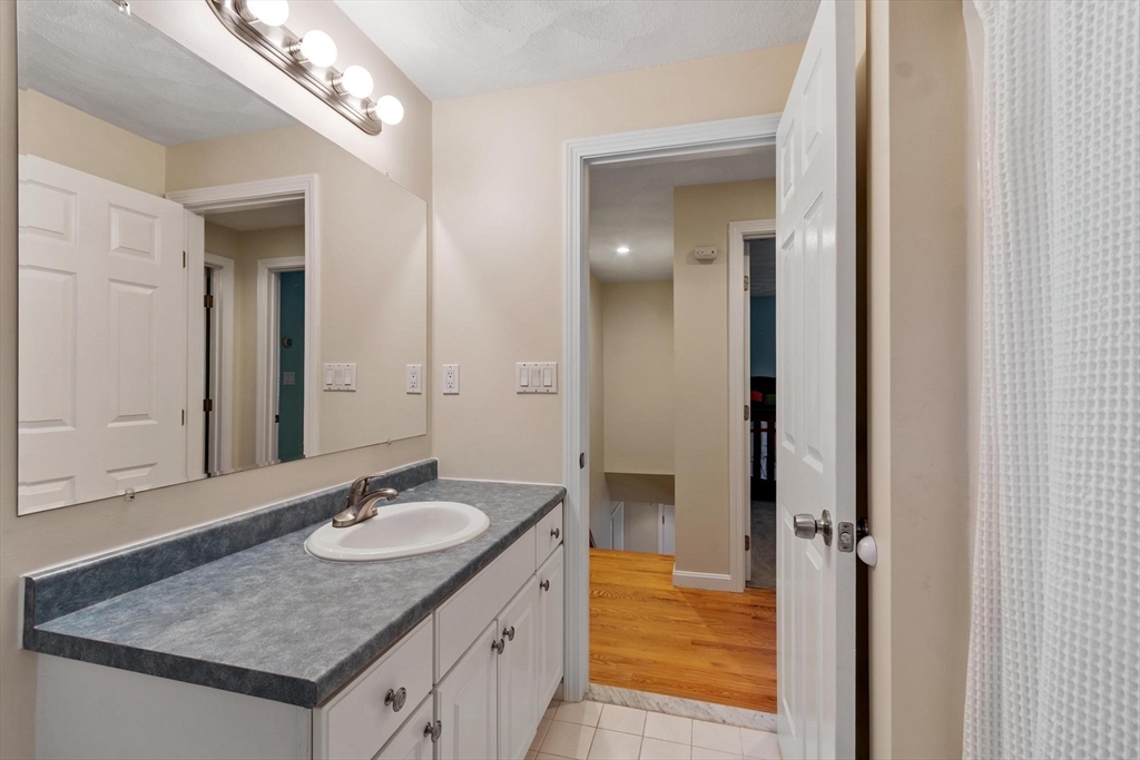 26 Worden Road Tyngsborough, MA 01879 - Photo 31 of 42