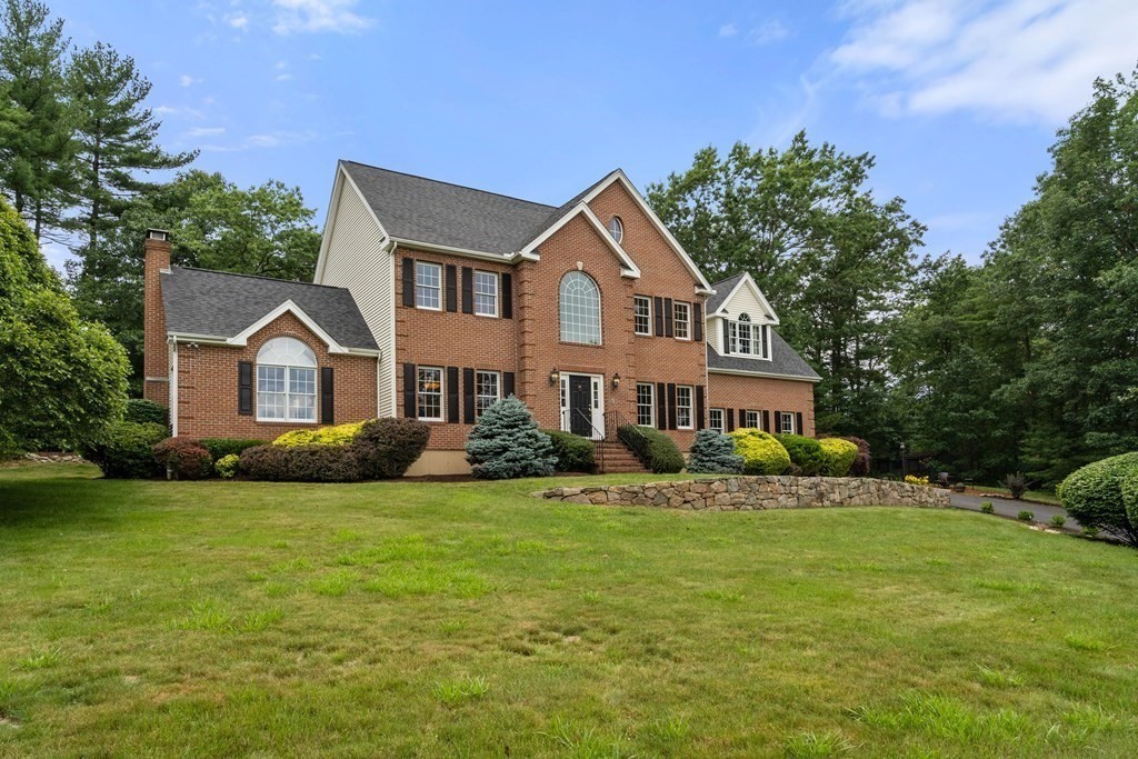 15 Falcon Ridge Drive Hopkinton, MA 01748 - Photo 1 of 40