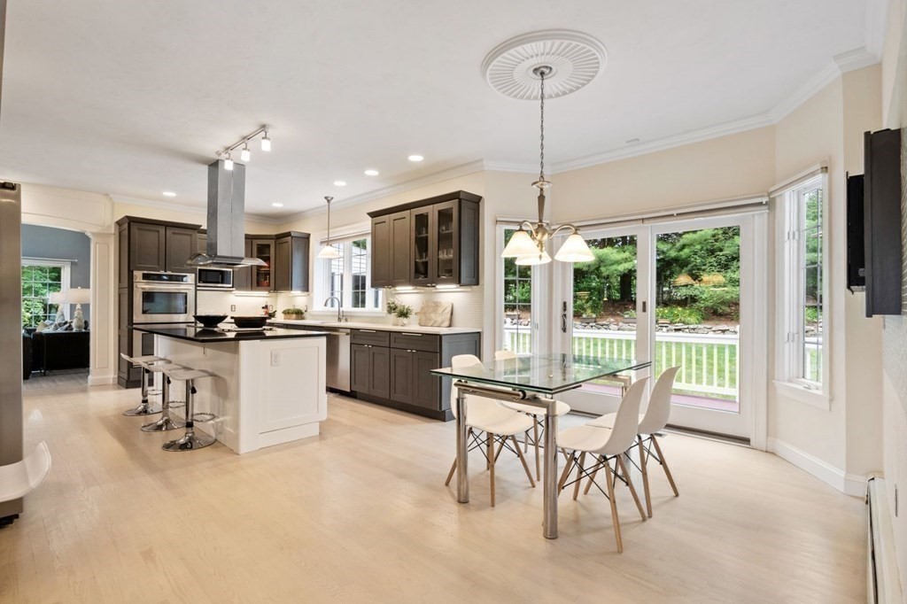 15 Falcon Ridge Drive Hopkinton, MA 01748 - Photo 3 of 40