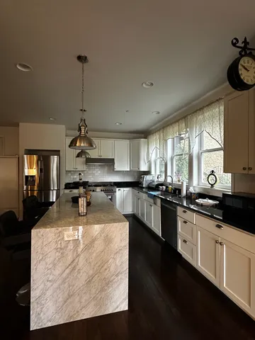 $1,480,000 | 2276 Arrowhead Drive, Oakland, CA 94611