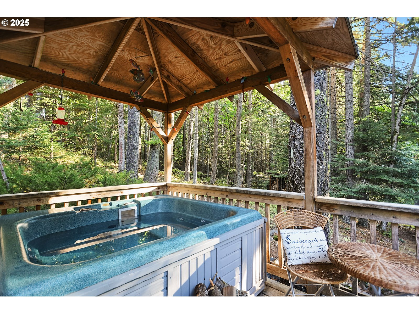 80 Echo Glen Road White Salmon, WA 98672 - Photo 31 of 48 a view of sitting area in the backyard