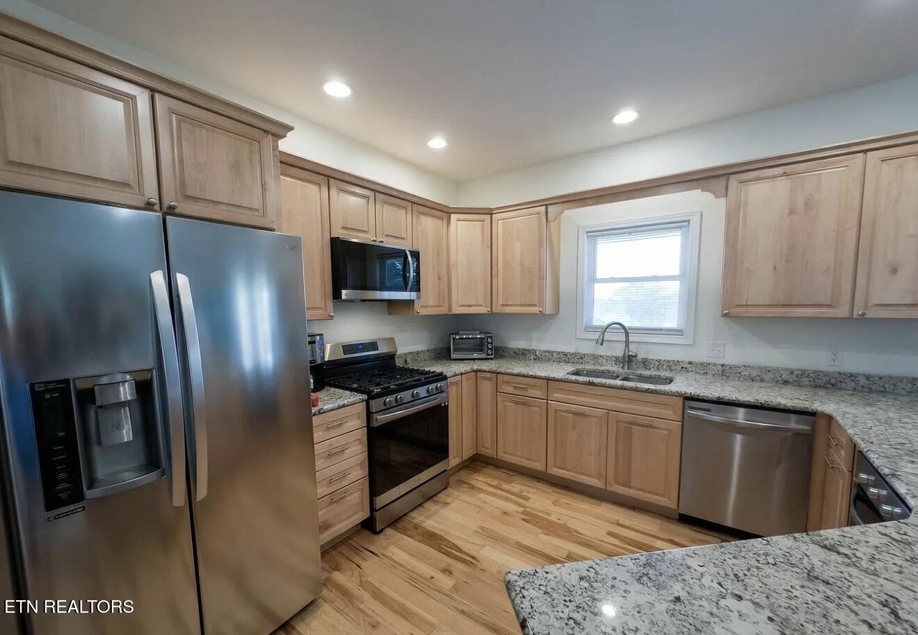 413 Chippewa Lane Rutledge, TN 37861 - Photo 6 of 42 IMG_9207