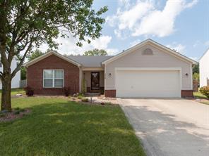 1018 Pine Ridge Way Brownsburg, IN 46112 - Photo 2 of 20