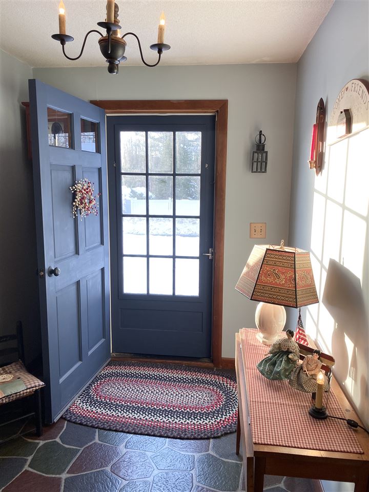 27 Scott Winn Road Peterborough, NH 03458 - Photo 3 of 39 Gallery Image 3