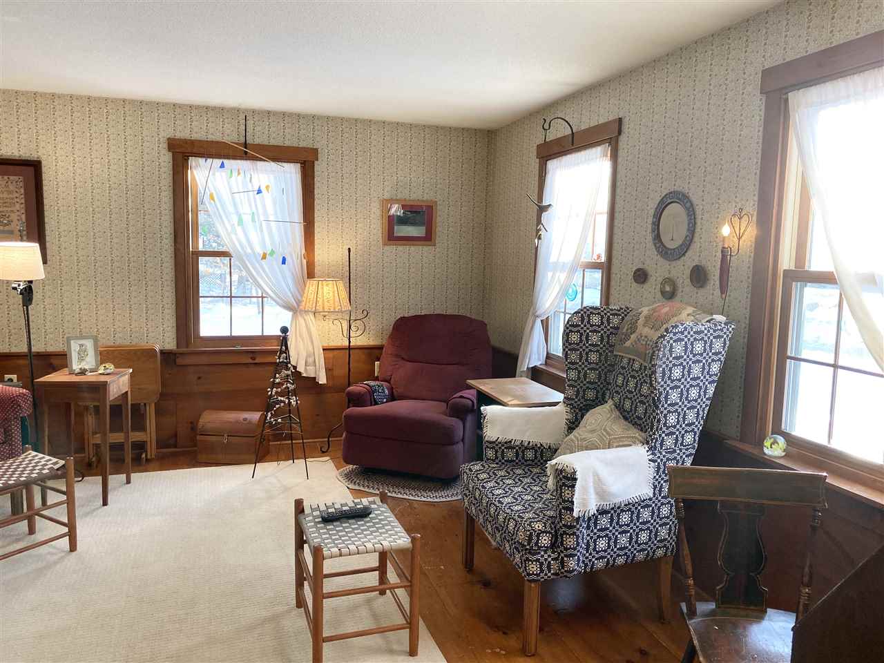 27 Scott Winn Road Peterborough, NH 03458 - Photo 7 of 39 Gallery Image 7