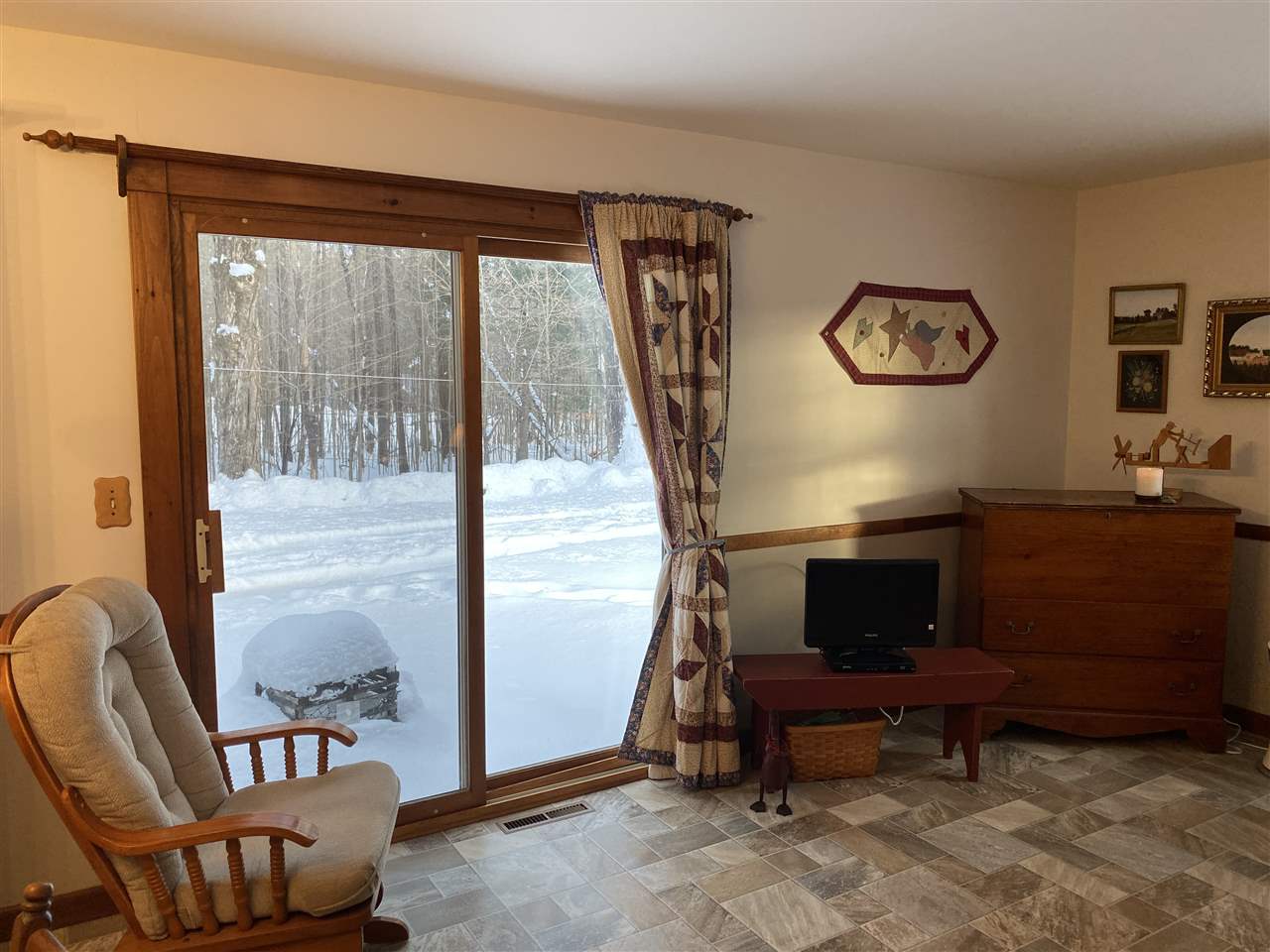 27 Scott Winn Road Peterborough, NH 03458 - Photo 10 of 39 Gallery Image 10