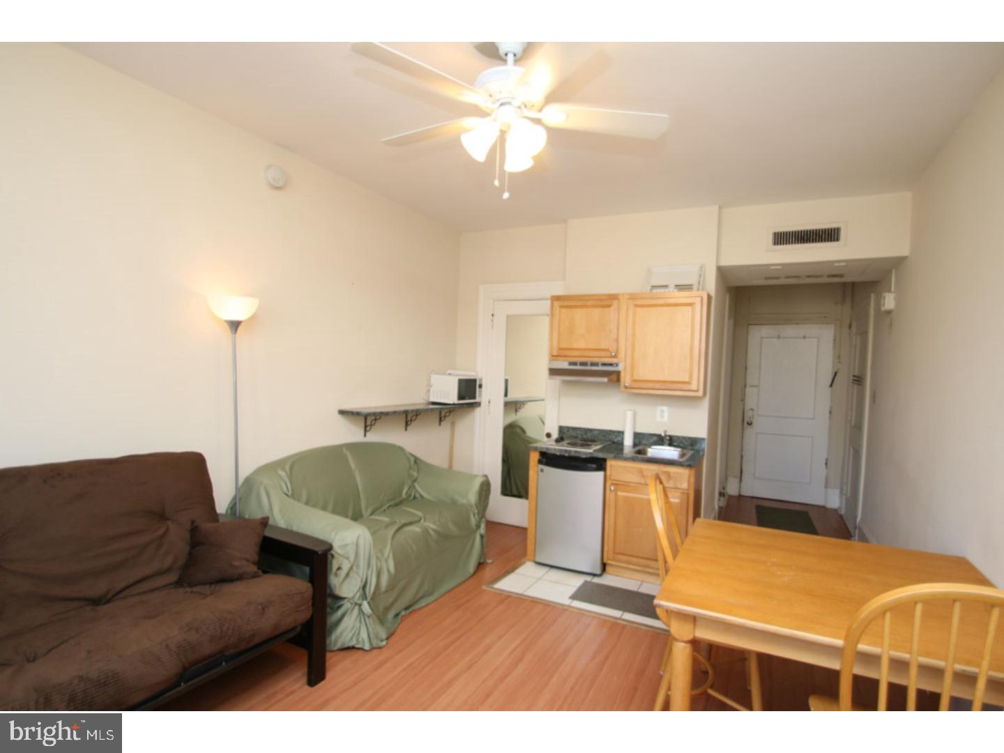 1324 Locust Street, Unit 911 Philadelphia, PA 19107 - Photo 2 of 7