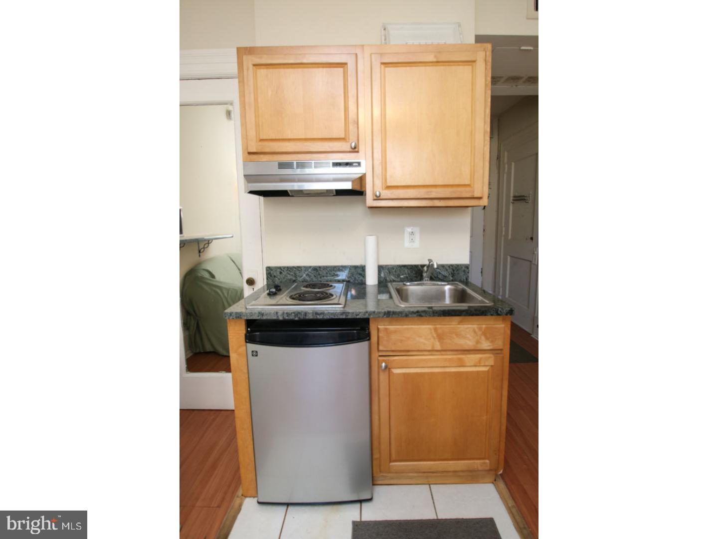 1324 Locust Street, Unit 911 Philadelphia, PA 19107 - Photo 5 of 7