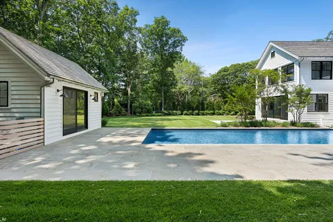 $5,495,000 | 41 Montauk Avenue, Sag Harbor, NY 11963