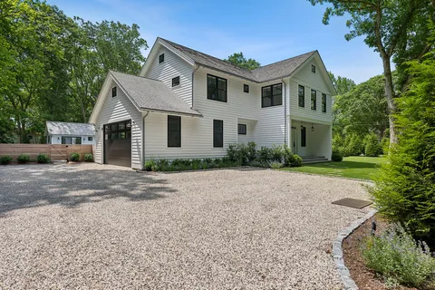 $5,495,000 | 41 Montauk Avenue, Sag Harbor, NY 11963