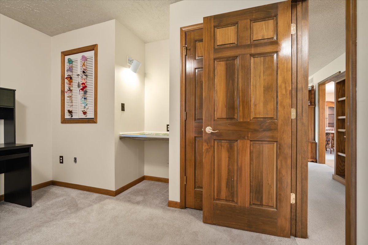 13310 Tango Road Bloomington, IL 61705 - Photo 19 of 40