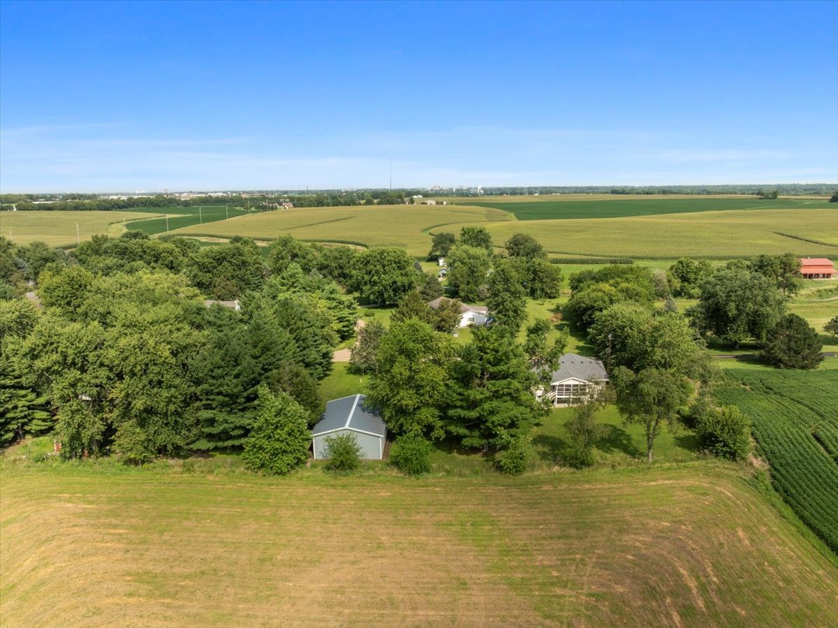 13310 Tango Road Bloomington, IL 61705 - Photo 33 of 40 a view of an ocean and beach