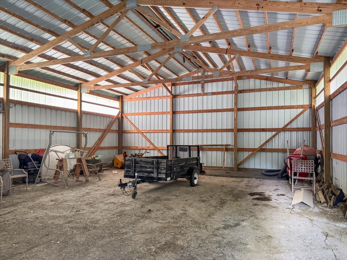 13310 Tango Road Bloomington, IL 61705 - Photo 38 of 40 a view of a room with gym equipment
