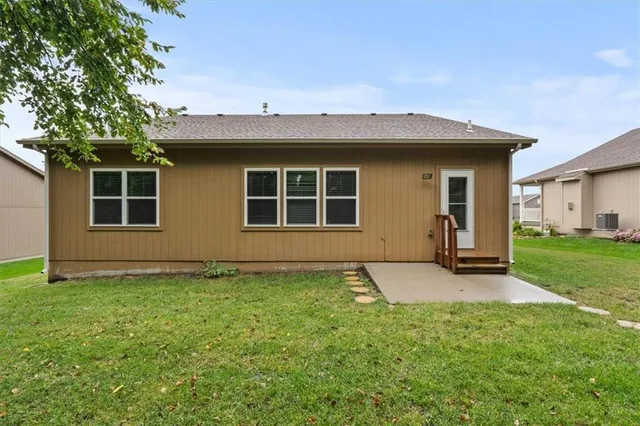 $394,900 | 14163 South Landon Street, Olathe, KS 66061