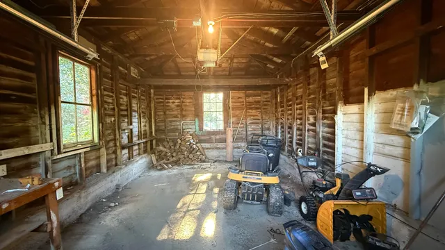 $230,000 | 850 Ohio Street, Bangor, ME 04401