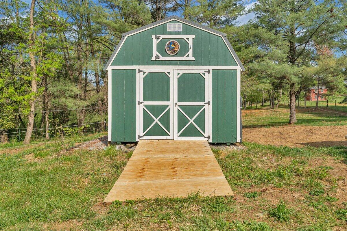 103 Rocky Top Road Troutville, VA 24175 - Photo 53 of 69 53-MIB02145