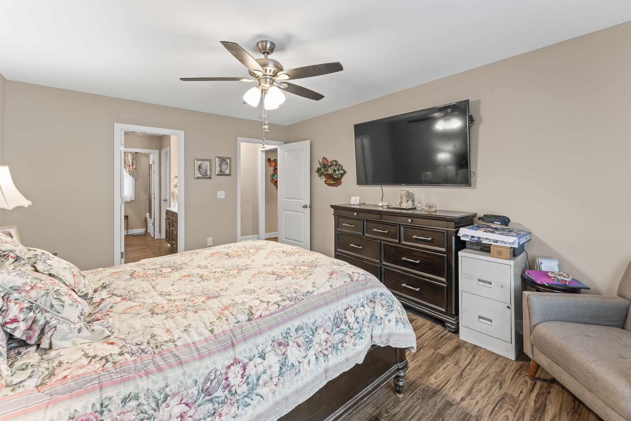 110 Saddle Street Manchester, TN 37355 - Photo 23 of 35 a bedroom with a bed and a flat screen tv