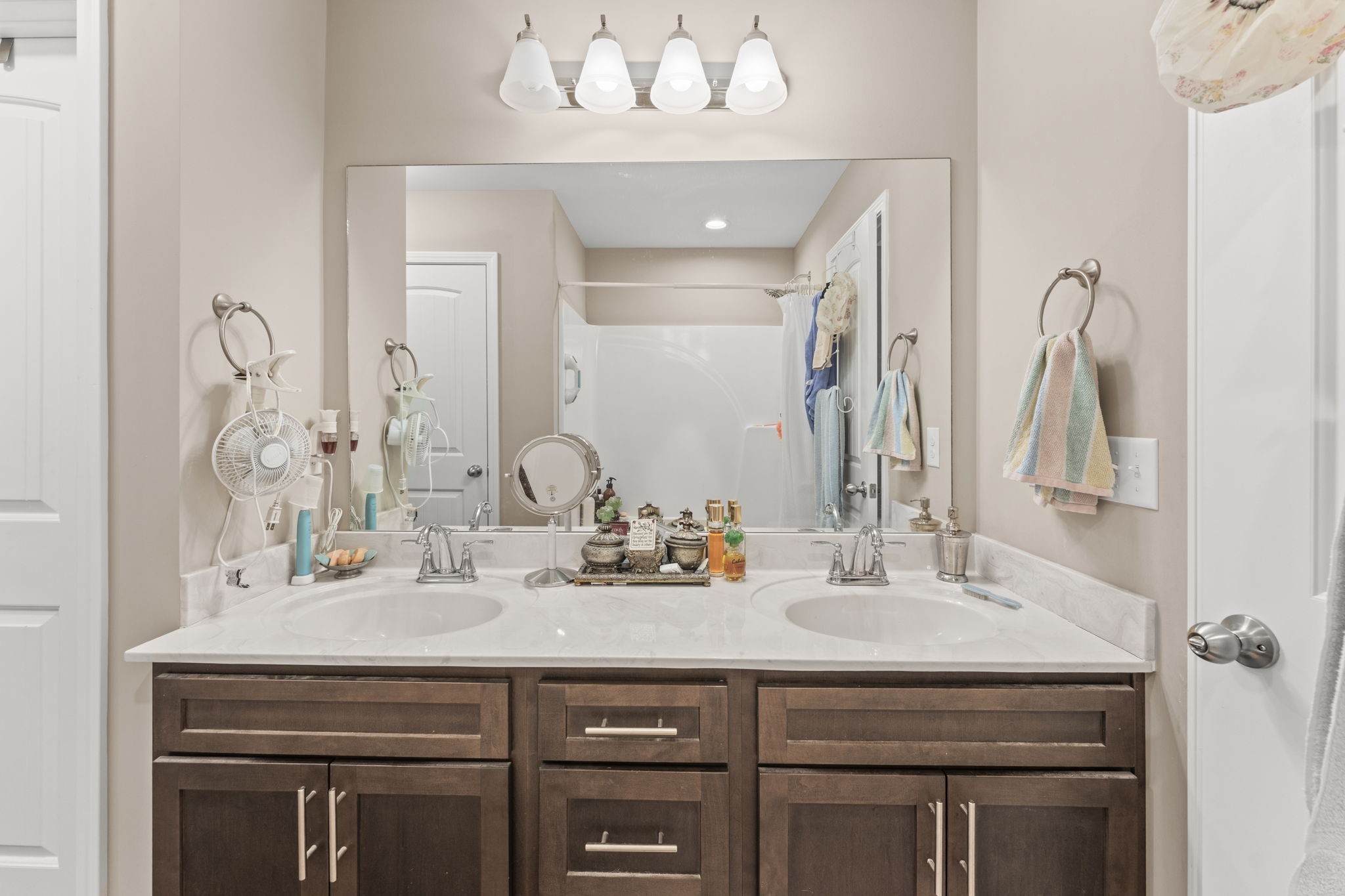 110 Saddle Street Manchester, TN 37355 - Photo 25 of 35 a bathroom with a sink and a mirror