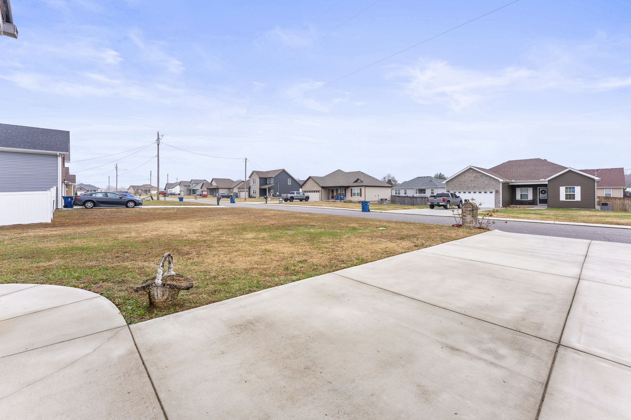 110 Saddle Street Manchester, TN 37355 - Photo 35 of 35 a view of an ocean with city view