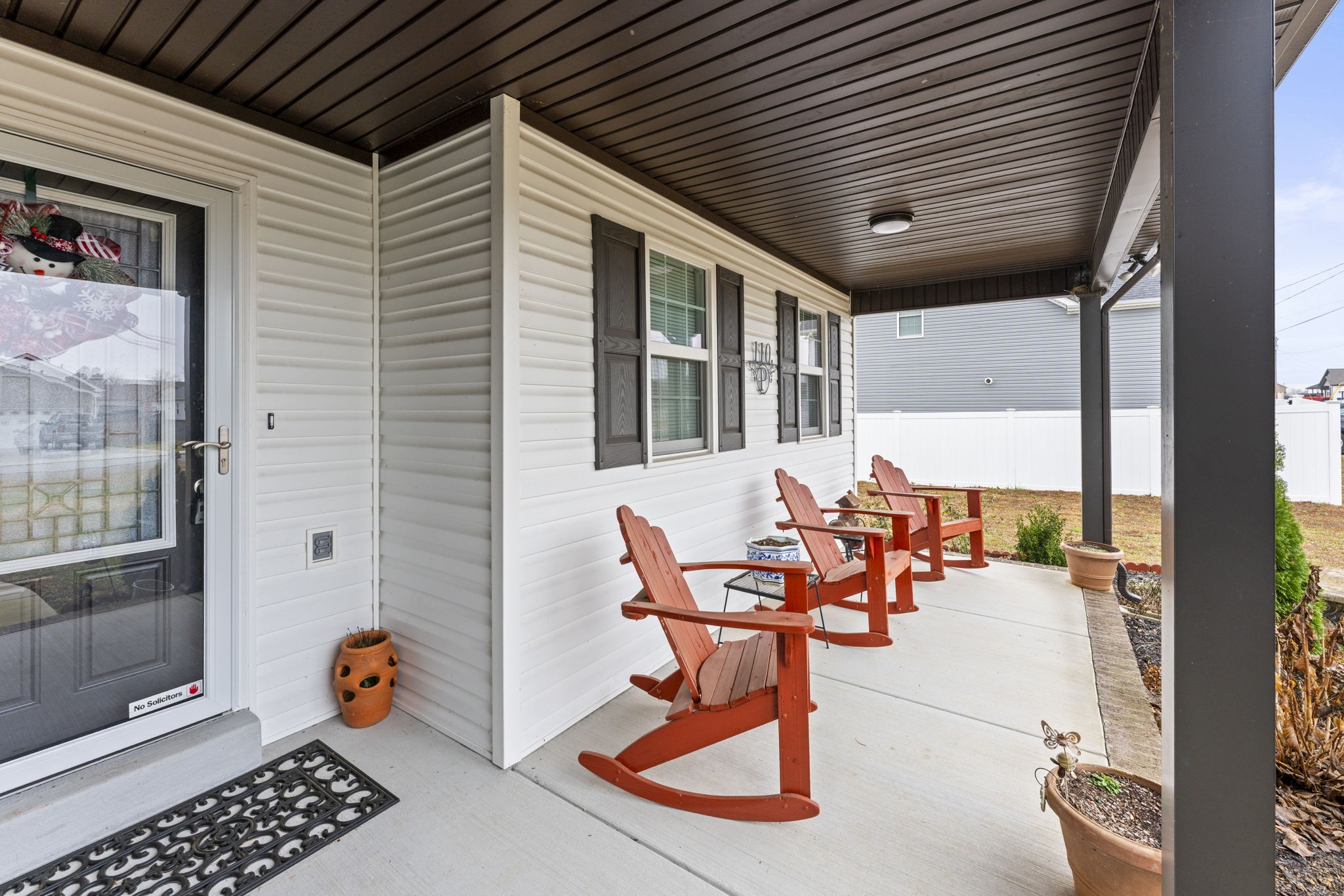 110 Saddle Street Manchester, TN 37355 - Photo 6 of 35 a outdoor space with sitting space