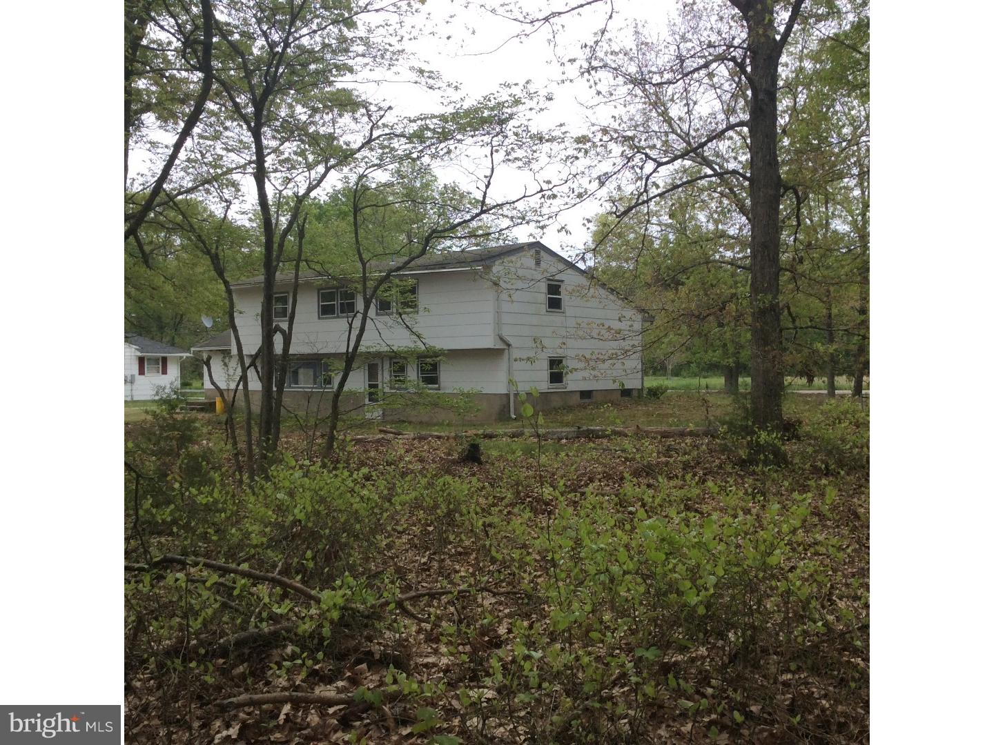 138 Norcross Road Berlin, NJ 08009 - Photo 3 of 24