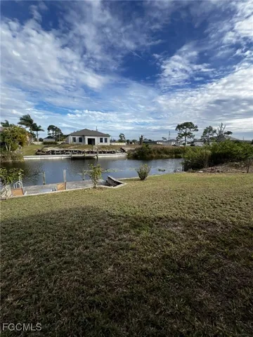 $2,100 | 2637 Northwest 26th Place, Cape Coral, FL 33993