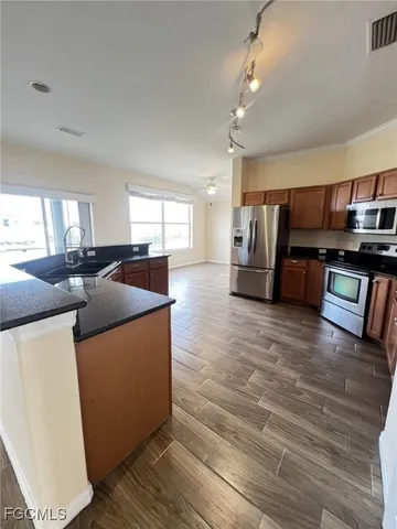 $2,100 | 2637 Northwest 26th Place, Cape Coral, FL 33993