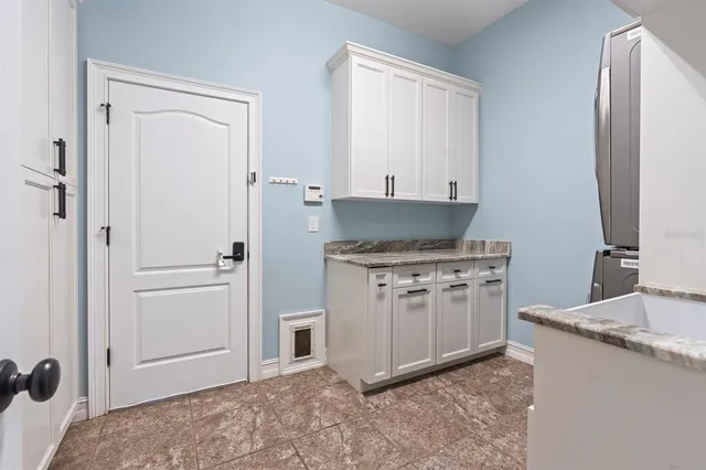 $675,000 | 6809 Scenic Drive, Apollo Beach, FL 33572