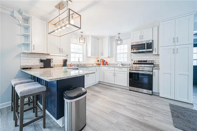 $279,000 | 671 Old Rte 8, Harrisville, PA 16038