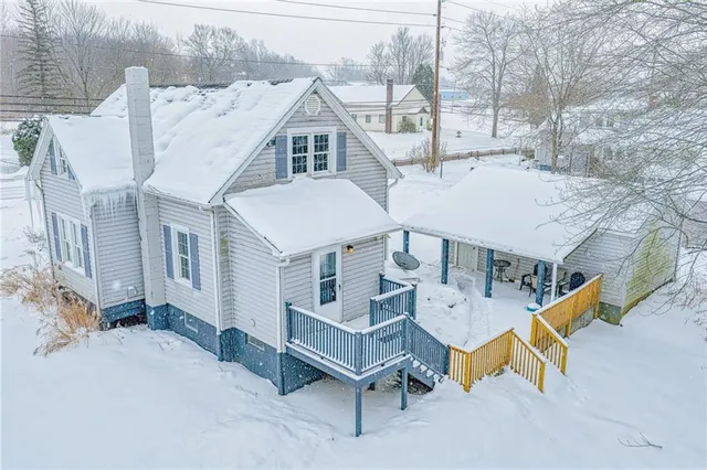 $279,000 | 671 Old Rte 8, Harrisville, PA 16038