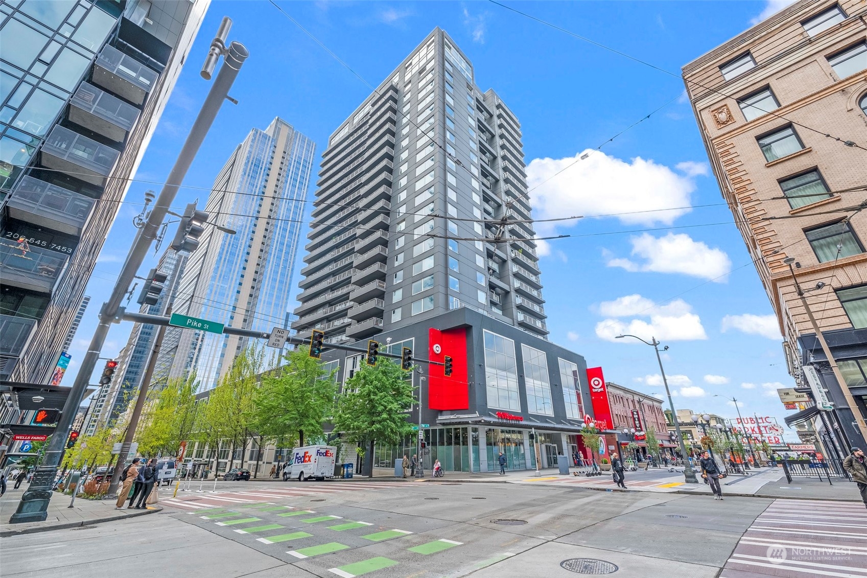 1415 2nd Avenue, Unit 1408 Seattle, WA 98101 - Photo 29 of 32 a view of street with buildings