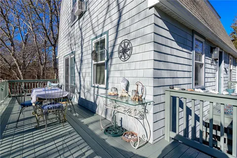 $850,000 | 5 Shadberry Trail, South Kingstown, RI 02879